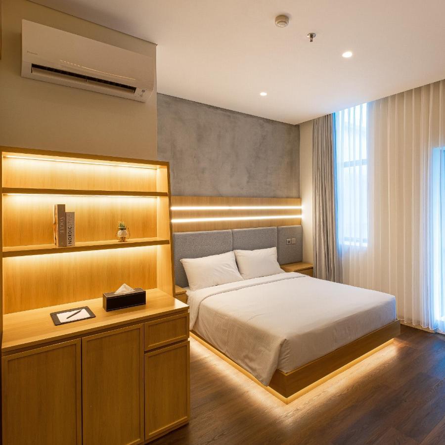 The Risman Hotel At Jakarta Airport Cbc Tangerang Exterior photo