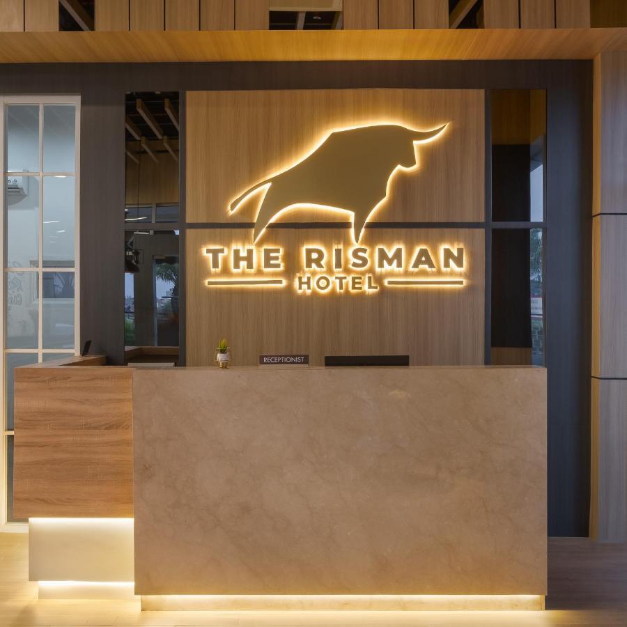 The Risman Hotel At Jakarta Airport Cbc Tangerang Exterior photo